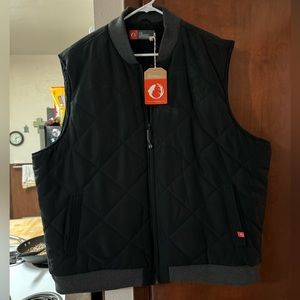 The American Outdoorsman fleece lined Vest XXL NWT